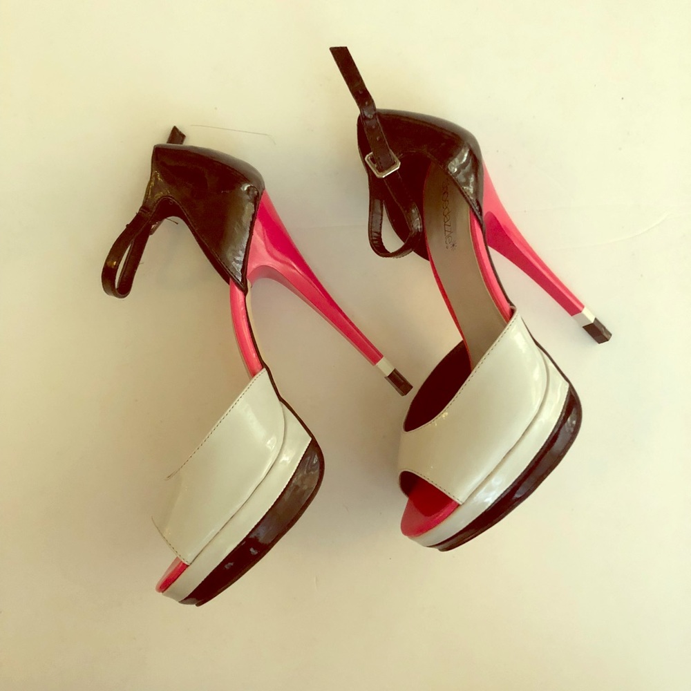 Color block shoe dazzle platform heels